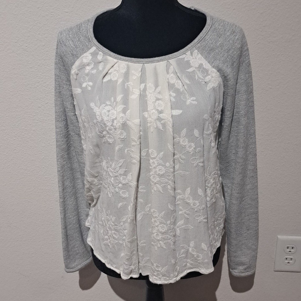 ANTHROPOLOGIE "Sunday in Brooklyn" sweatshirt blouse, size small